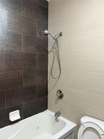 655 Hendrix Street 1 floor, Brooklyn, NY 11207