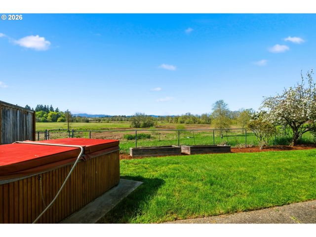 1365 Se DUKE Dr, Hillsboro, OR 97123