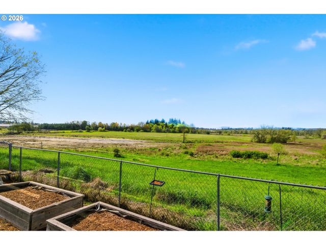 1365 Se DUKE Dr, Hillsboro, OR 97123