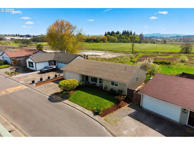 1365 Se DUKE Dr, Hillsboro, OR 97123
