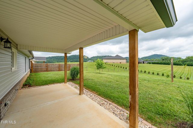 595 Pleasant Valley Road, Jonesborough, TN 37659