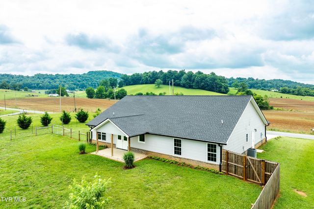 595 Pleasant Valley Road, Jonesborough, TN 37659
