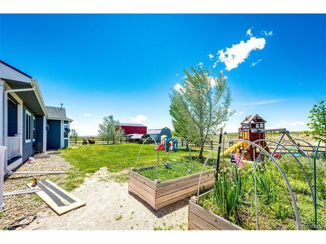 59466 E Commanche Way, Strasburg, CO 80136