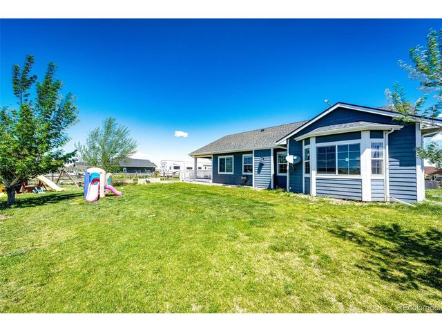 59466 E Commanche Way, Strasburg, CO 80136