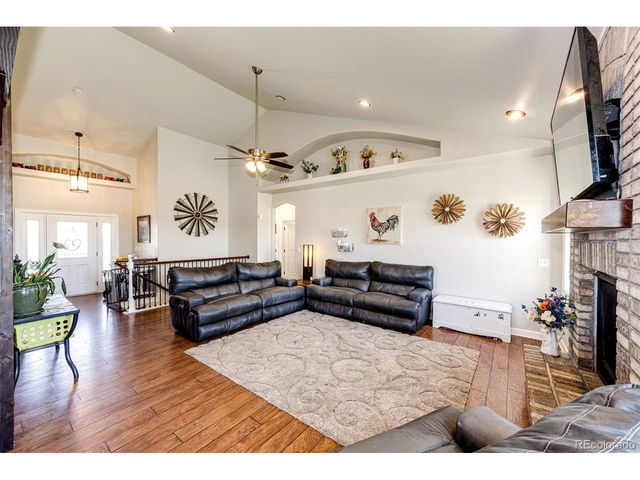 59466 E Commanche Way, Strasburg, CO 80136