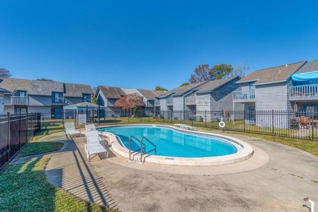 1325 GREENDALE Avenue, 3, Fort Walton Beach, FL 32547