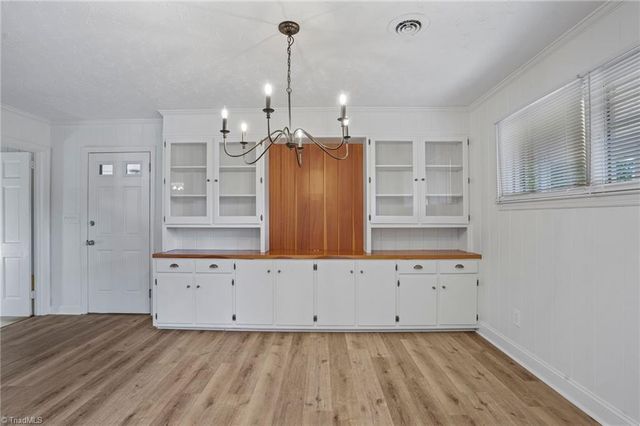 2475 Rowe Road, Lexington, NC 27295