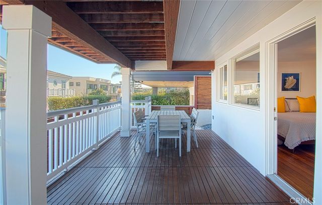 308 Poppy Avenue, Corona Del Mar, CA 92625