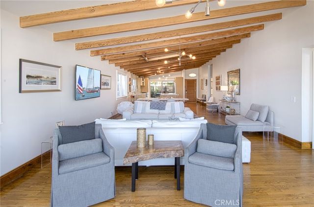 308 Poppy Avenue, Corona Del Mar, CA 92625