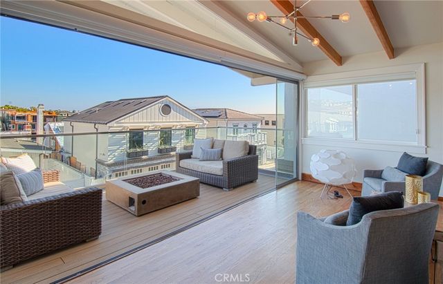 308 Poppy Avenue, Corona Del Mar, CA 92625