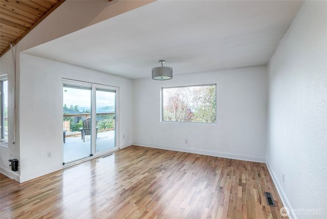 3613 N 30th Street, Tacoma, WA 98407