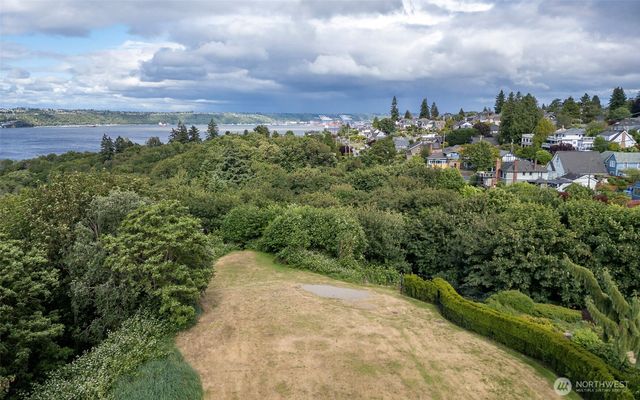 3613 N 30th Street, Tacoma, WA 98407
