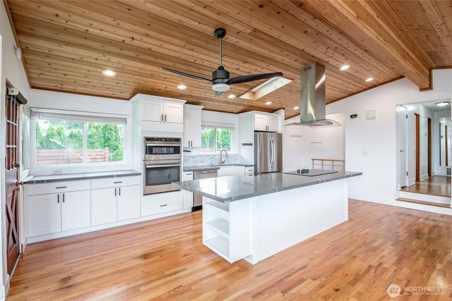 3613 N 30th Street, Tacoma, WA 98407
