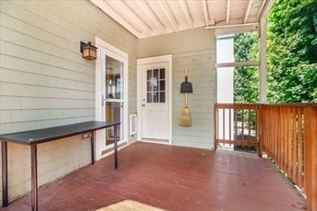 22 Santuit St 2, Boston, MA 02124