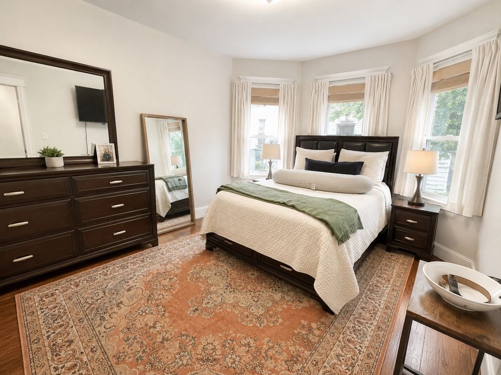 22 Santuit St 2, Boston, MA 02124
