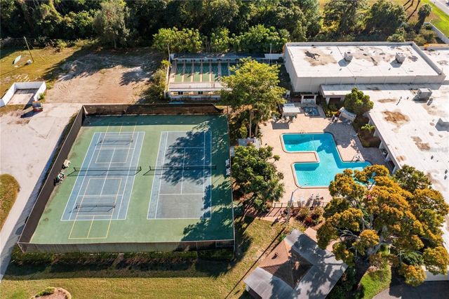 5750 80TH STREET N D103, St Petersburg, FL 33709