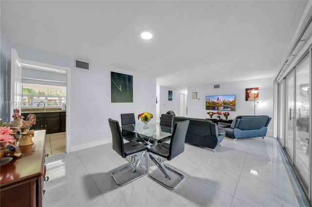 246 SE 44th Street, Cape Coral, FL 33904