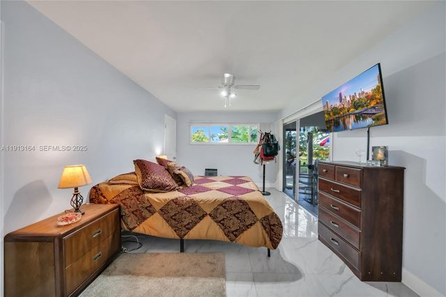246 SE 44th Street, Cape Coral, FL 33904