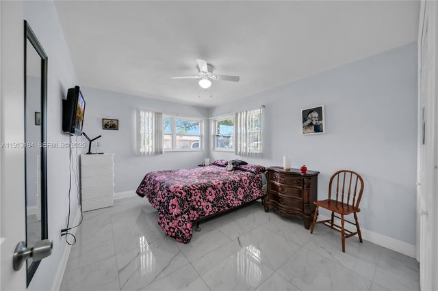 246 SE 44th Street, Cape Coral, FL 33904