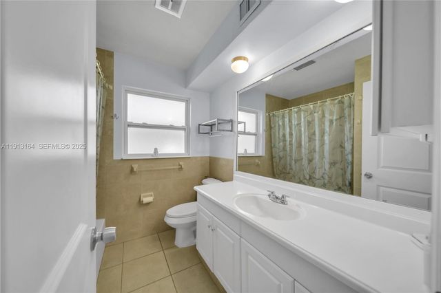 246 SE 44th Street, Cape Coral, FL 33904