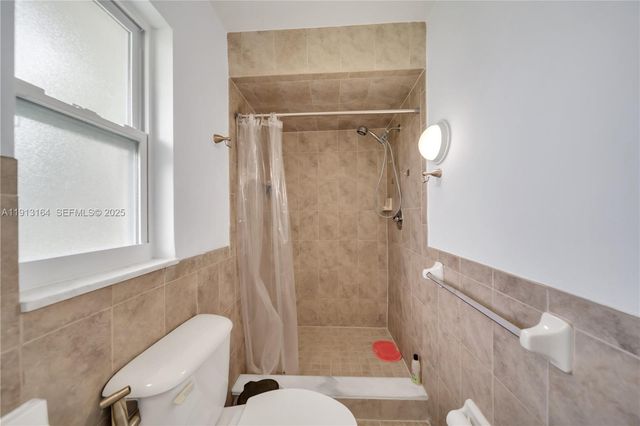 246 SE 44th Street, Cape Coral, FL 33904