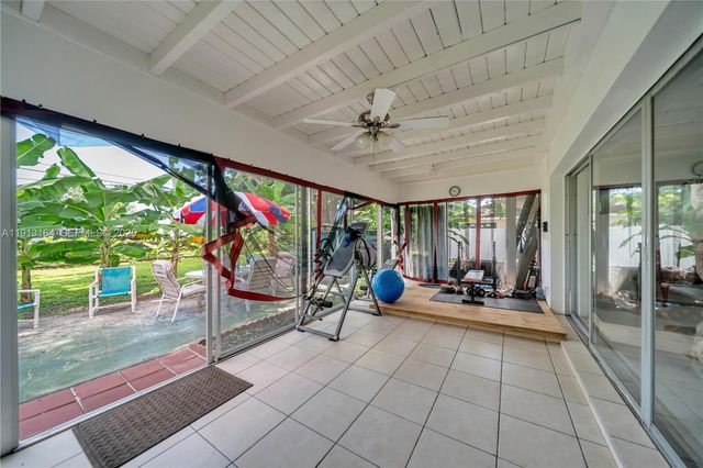 246 SE 44th Street, Cape Coral, FL 33904