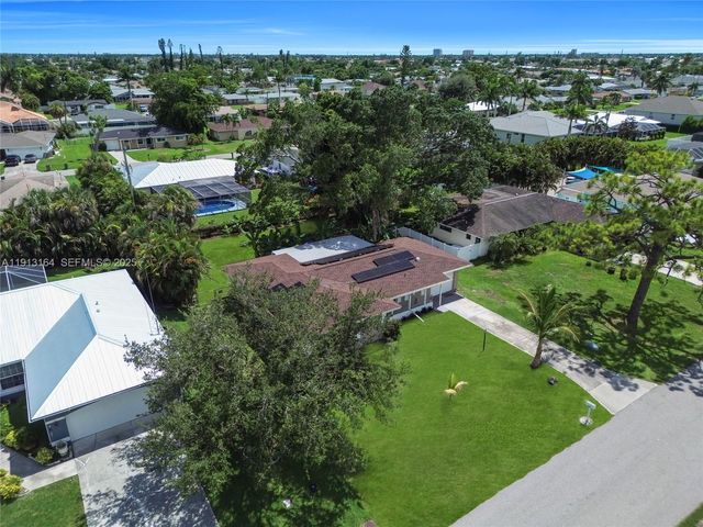 246 SE 44th Street, Cape Coral, FL 33904