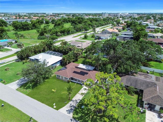 246 SE 44th Street, Cape Coral, FL 33904
