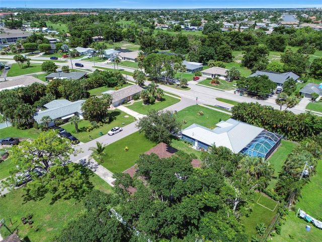 246 SE 44th Street, Cape Coral, FL 33904