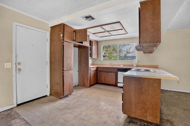 149 Sierra Woods Cir, Folsom, CA 95630