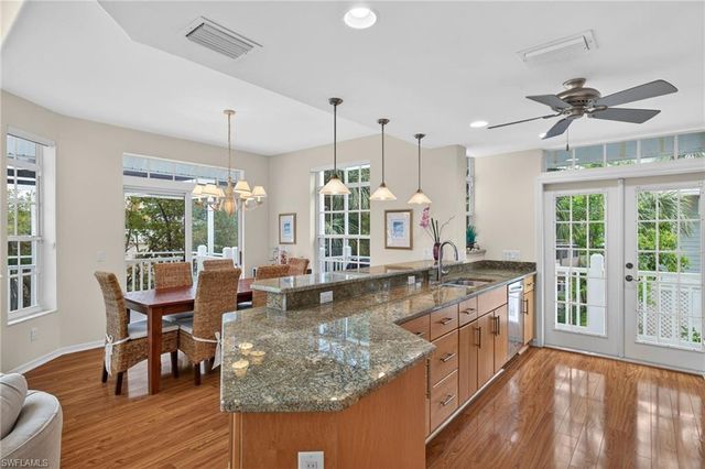 927 Almas CT, Sanibel, FL 33957