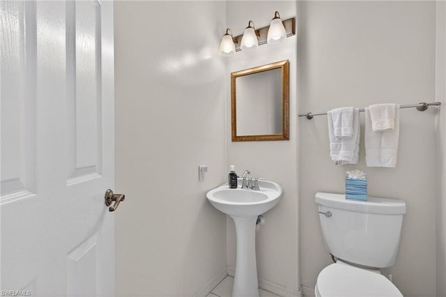 927 Almas CT, Sanibel, FL 33957