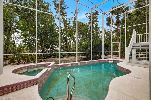 927 Almas CT, Sanibel, FL 33957