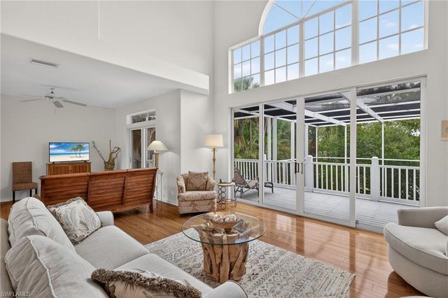 927 Almas CT, Sanibel, FL 33957