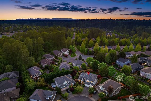 27212 SE 12th Place, Sammamish, WA 98075