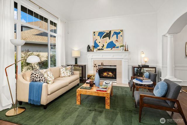 27212 SE 12th Place, Sammamish, WA 98075