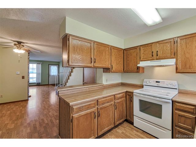 6763 S Independence St, Littleton, CO 80128