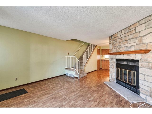 6763 S Independence St, Littleton, CO 80128