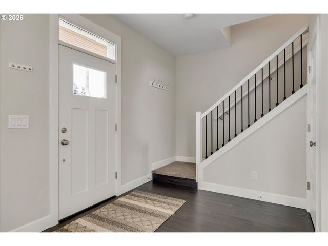 8209 Se 69TH Ave, Portland, OR 97206