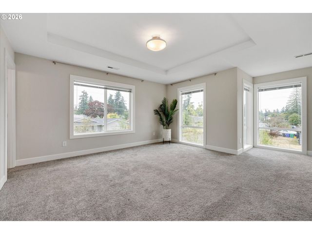8209 Se 69TH Ave, Portland, OR 97206