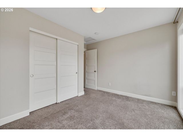 8209 Se 69TH Ave, Portland, OR 97206