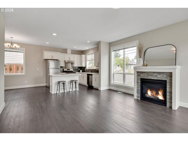 8209 Se 69TH Ave, Portland, OR 97206