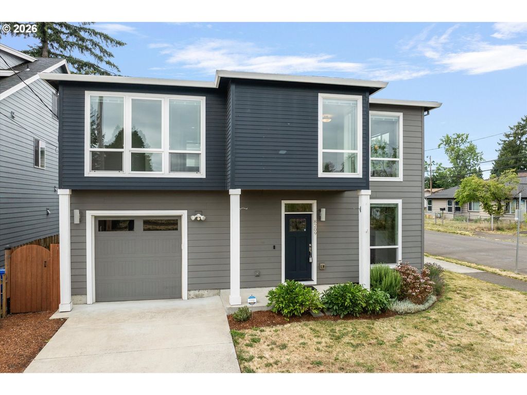 8209 Se 69TH Ave, Portland, OR 97206