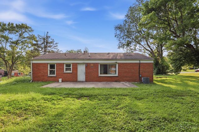 9230 Meadowglen Drive, Springfield Twp., OH 45231