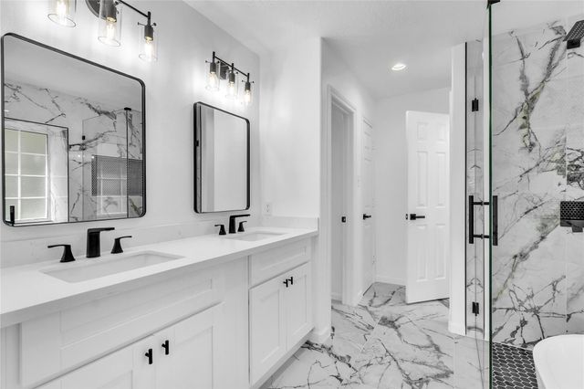 7702 Carolyn Street, Santa Fe, TX 77517