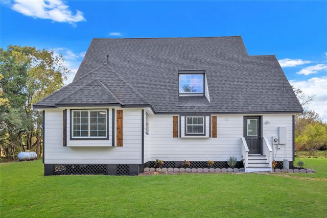 7702 Carolyn Street, Santa Fe, TX 77517