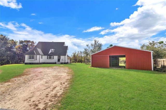 7702 Carolyn Street, Santa Fe, TX 77517