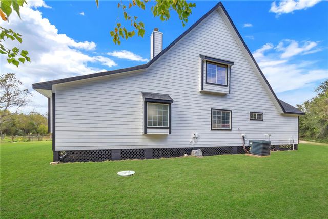 7702 Carolyn Street, Santa Fe, TX 77517