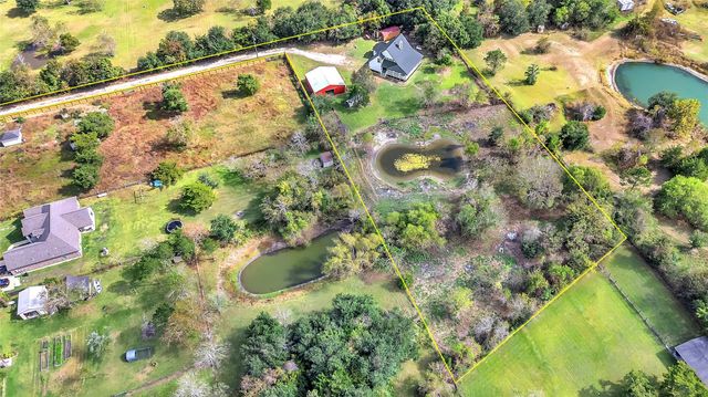 7702 Carolyn Street, Santa Fe, TX 77517