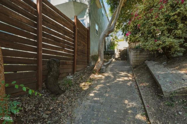 3666 Roderick Road, Los Angeles, CA 90065